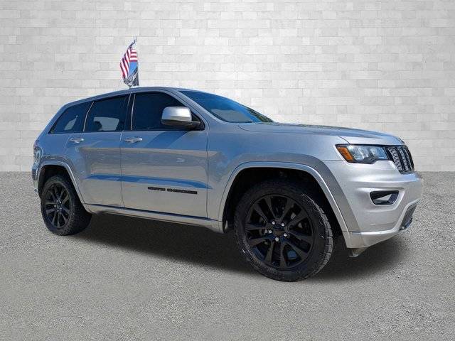 2018 Jeep Grand Cherokee Altitude 4WD photo