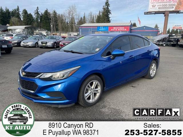 2018 Chevrolet Cruze LT FWD photo