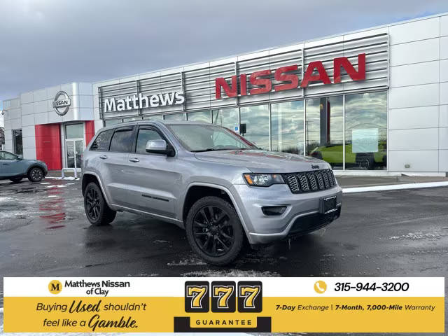 2018 Jeep Grand Cherokee Altitude 4WD photo