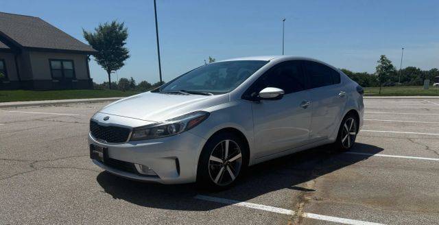 2017 Kia Forte EX FWD photo