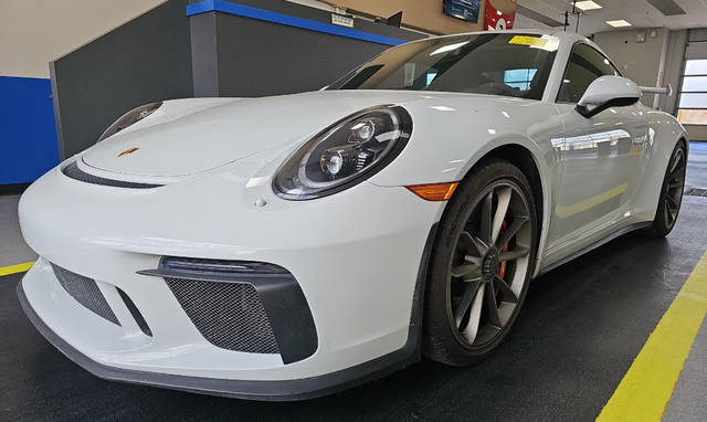 2018 Porsche 911 GT3 GT3 RWD photo