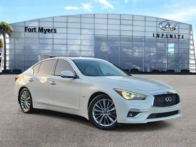 2018 Infiniti Q50 3.0t LUXE RWD photo