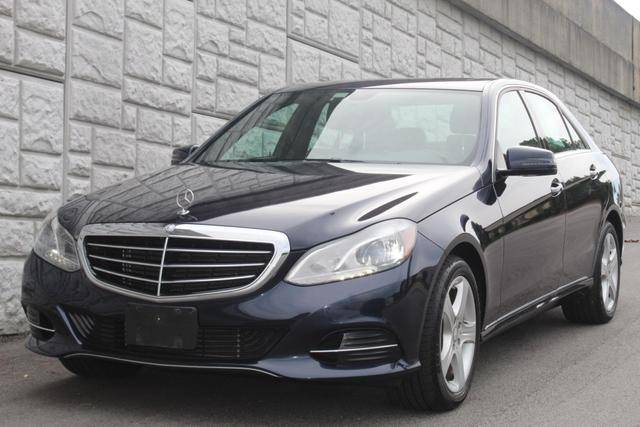 2015 Mercedes-Benz E-Class E 350 Sport AWD photo