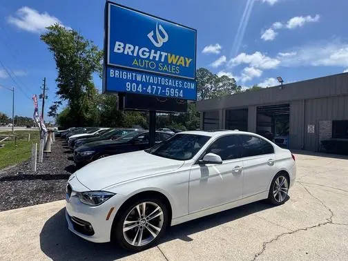 2018 BMW 3 Series 330i RWD photo