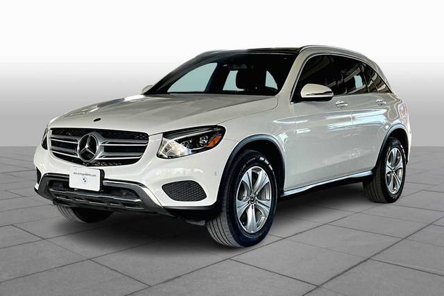 2018 Mercedes-Benz GLC-Class GLC 300 RWD photo