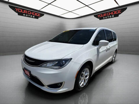 2018 Chrysler Pacifica Minivan Touring Plus FWD photo