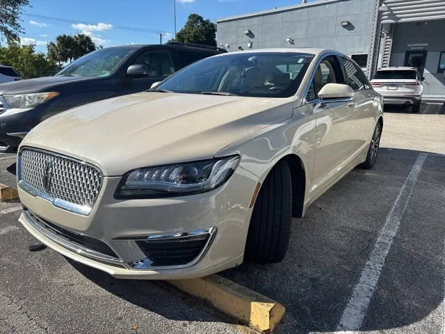 2018 Lincoln MKZ Select FWD photo