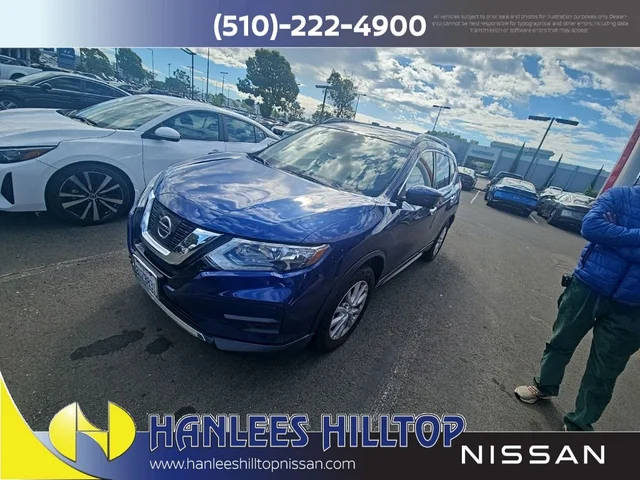 2017 Nissan Rogue SV FWD photo