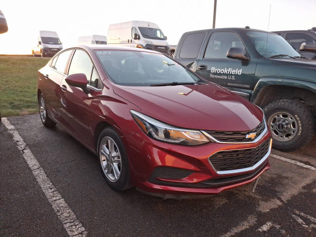 2018 Chevrolet Cruze LT FWD photo