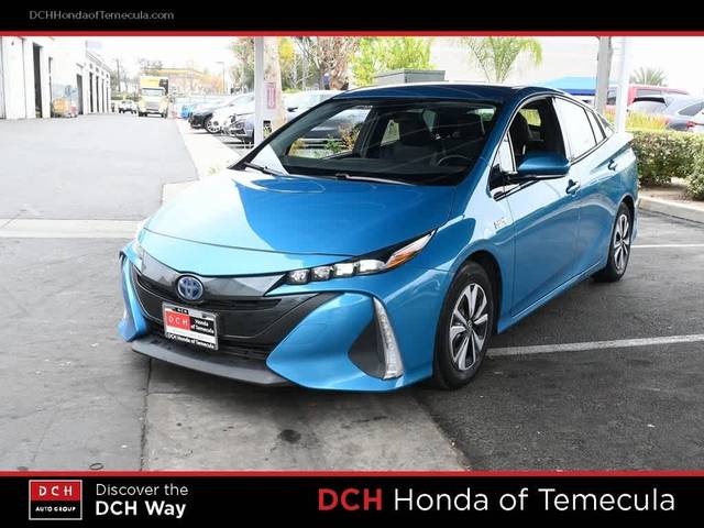 2017 Toyota Prius Prime Premium FWD photo