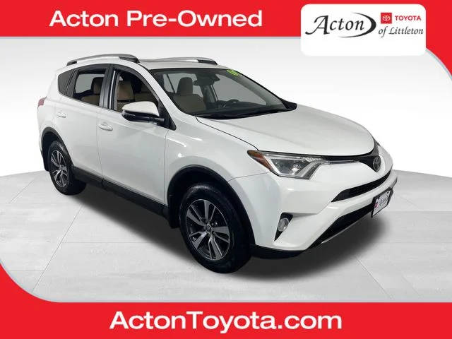 2018 Toyota RAV4 XLE AWD photo