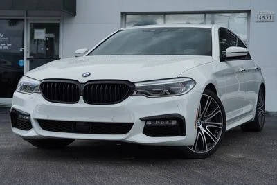 2018 BMW 5 Series 540i RWD photo