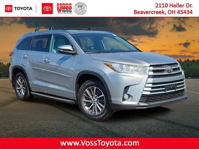 2018 Toyota Highlander XLE AWD photo