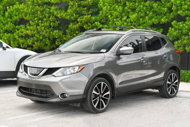 2017 Nissan Rogue Sport SL FWD photo
