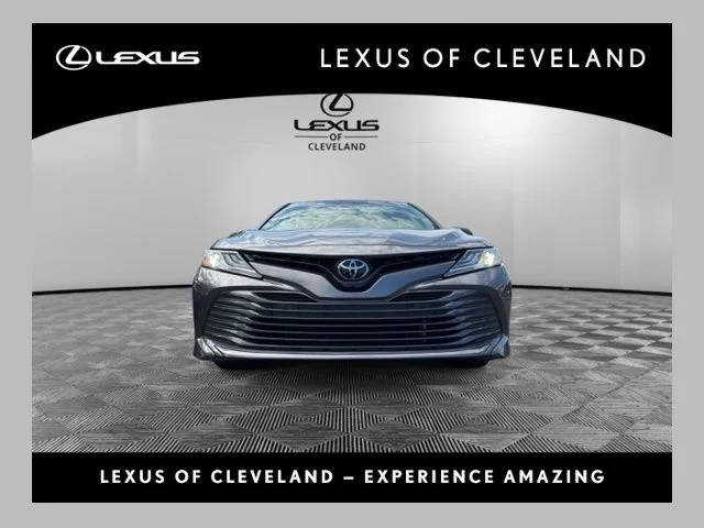 2018 Toyota Camry XLE FWD photo