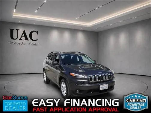 2018 Jeep Cherokee Latitude Plus FWD photo