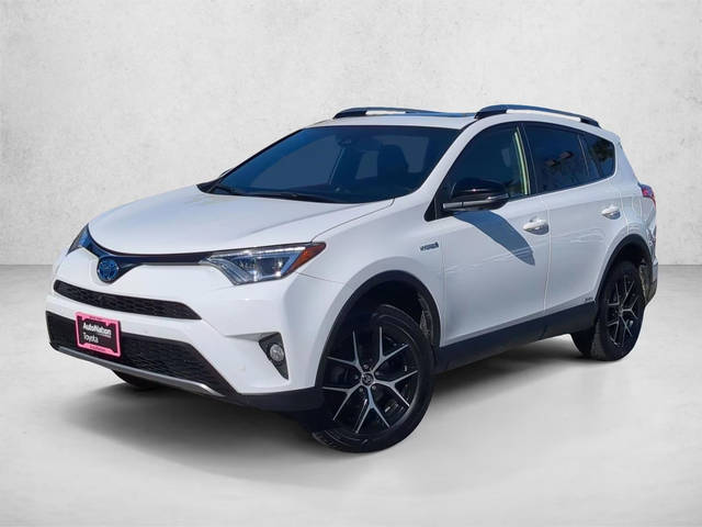 2018 Toyota RAV4 Hybrid SE AWD photo