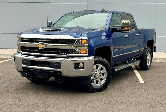 2018 Chevrolet Silverado 2500HD LTZ 4WD photo