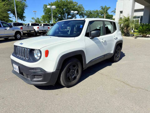 2017 Jeep Renegade Sport FWD photo