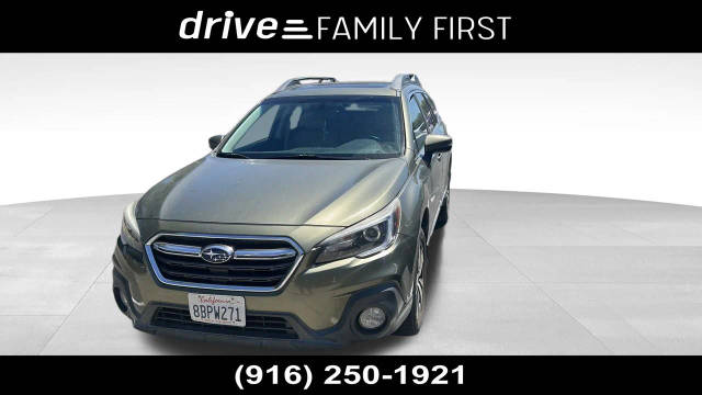 2018 Subaru Outback Limited AWD photo