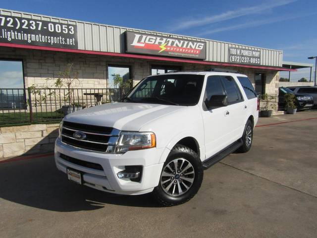 2016 Ford Expedition XLT RWD photo