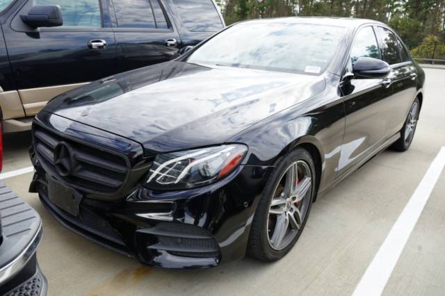 2018 Mercedes-Benz E-Class E 300 RWD photo