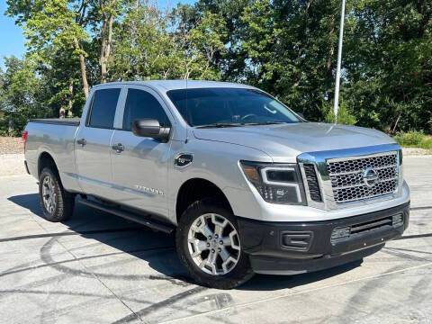 2017 Nissan Titan XD S RWD photo