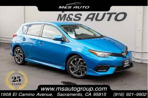 2018 Toyota Corolla iM  FWD photo