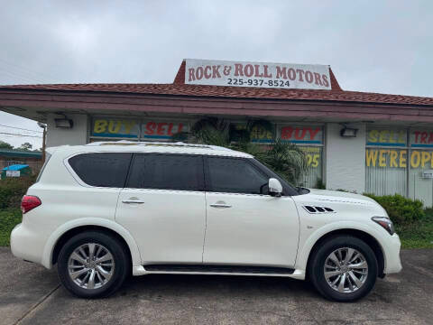 2017 Infiniti QX80 RWD photo