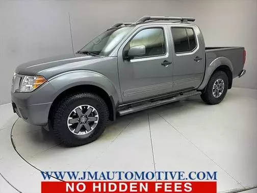 2018 Nissan Frontier PRO-4X 4WD photo