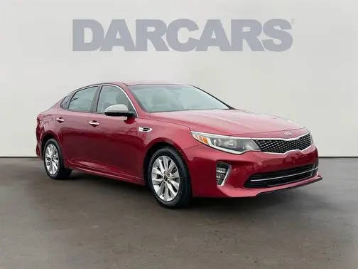 2018 Kia Optima S FWD photo