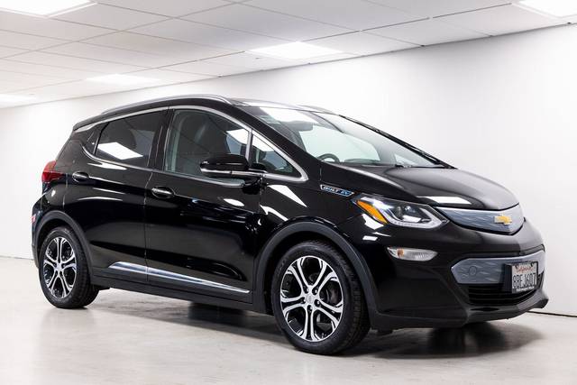2017 Chevrolet Bolt Premier FWD photo