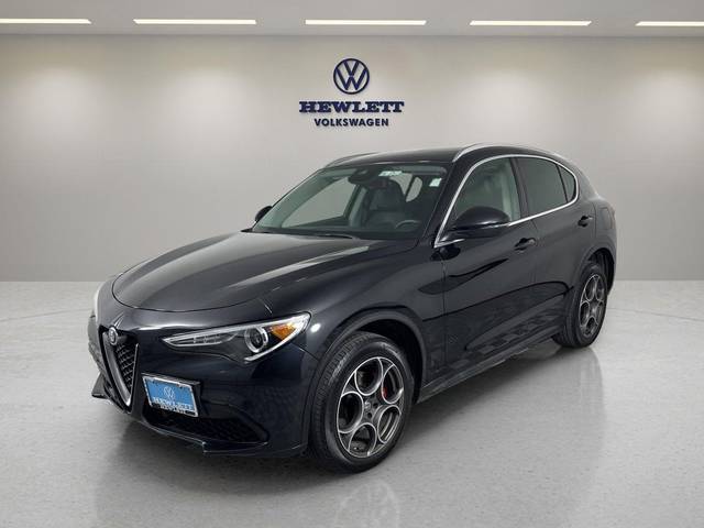 2018 Alfa Romeo Stelvio Ti AWD photo