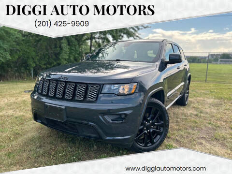 2018 Jeep Grand Cherokee Altitude 4WD photo