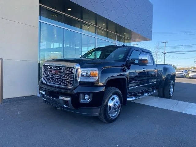 2018 GMC Sierra 3500HD Denali RWD photo