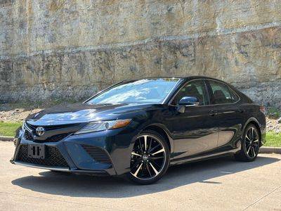2018 Toyota Camry XSE FWD photo
