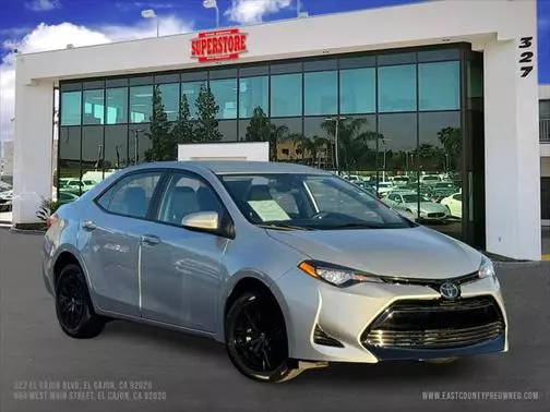 2018 Toyota Corolla LE FWD photo