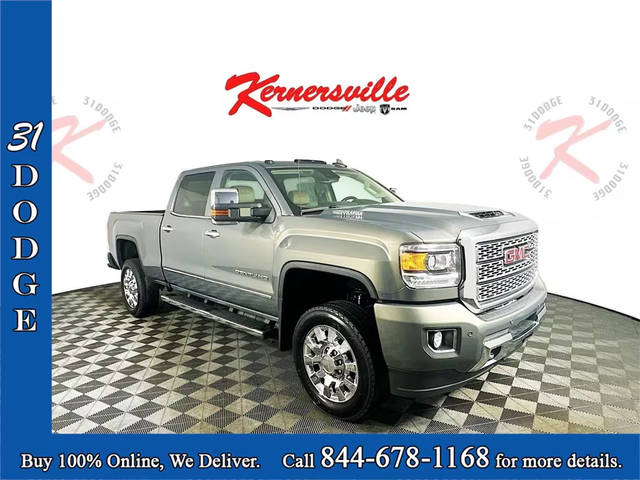 2018 GMC Sierra 2500HD Denali 4WD photo