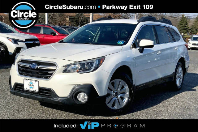 2018 Subaru Outback Premium AWD photo