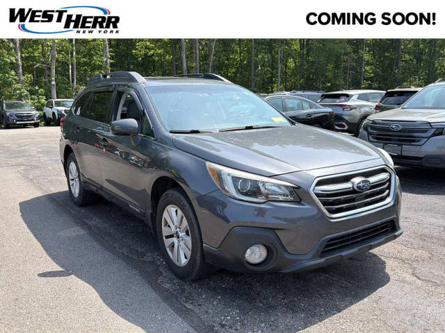 2018 Subaru Outback Premium AWD photo
