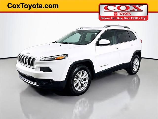 2016 Jeep Cherokee Latitude 4WD photo