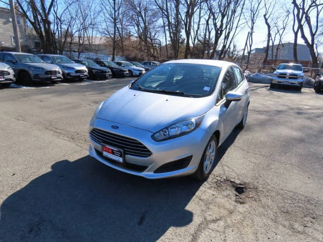 2015 Ford Fiesta SE FWD photo