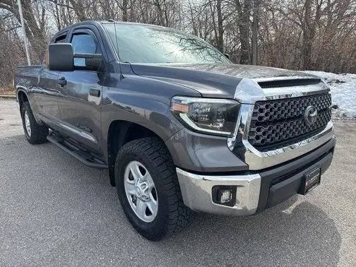 2018 Toyota Tundra SR5 4WD photo