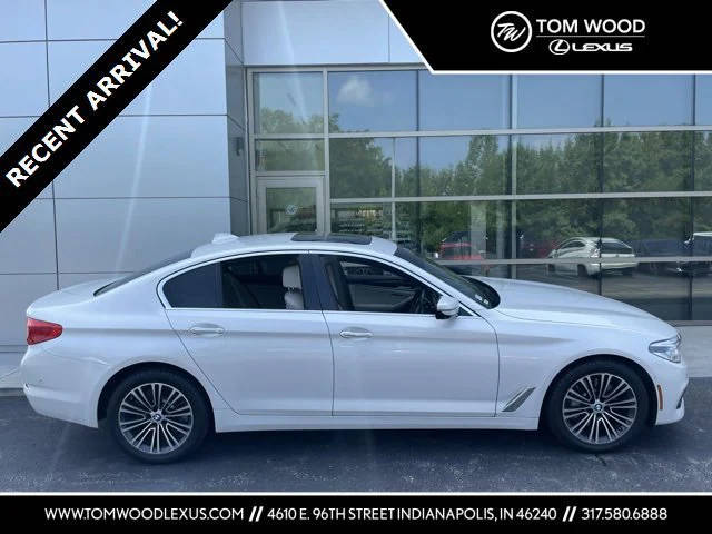 2018 BMW 5 Series 530i xDrive AWD photo