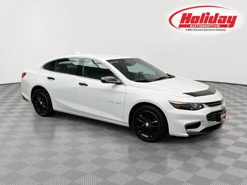 2017 Chevrolet Malibu LT FWD photo