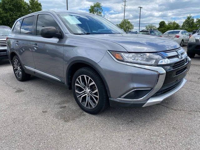 2018 Mitsubishi Outlander ES 4WD photo