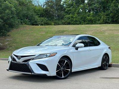 2018 Toyota Camry XSE FWD photo