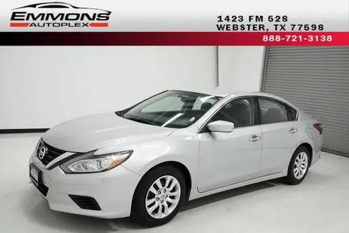 2017 Nissan Altima 2.5 S FWD photo