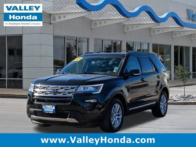 2018 Ford Explorer XLT FWD photo