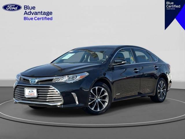 2018 Toyota Avalon Hybrid XLE Plus FWD photo